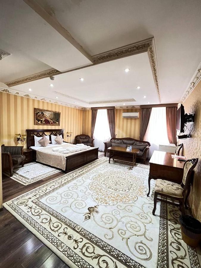 Hotel Papillon Tașkent Exterior foto