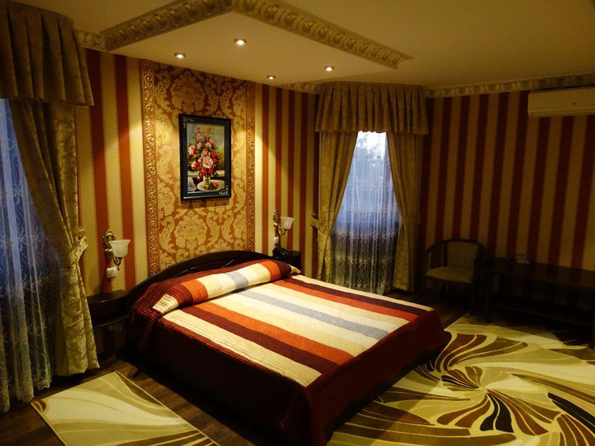 Hotel Papillon Tașkent Exterior foto