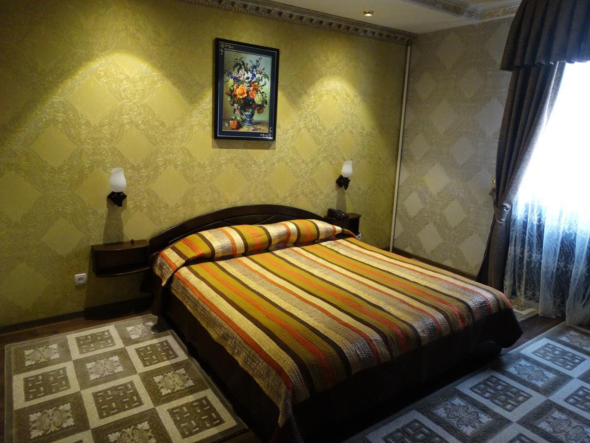Hotel Papillon Tașkent Exterior foto